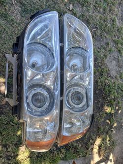 BMW E39 headlight