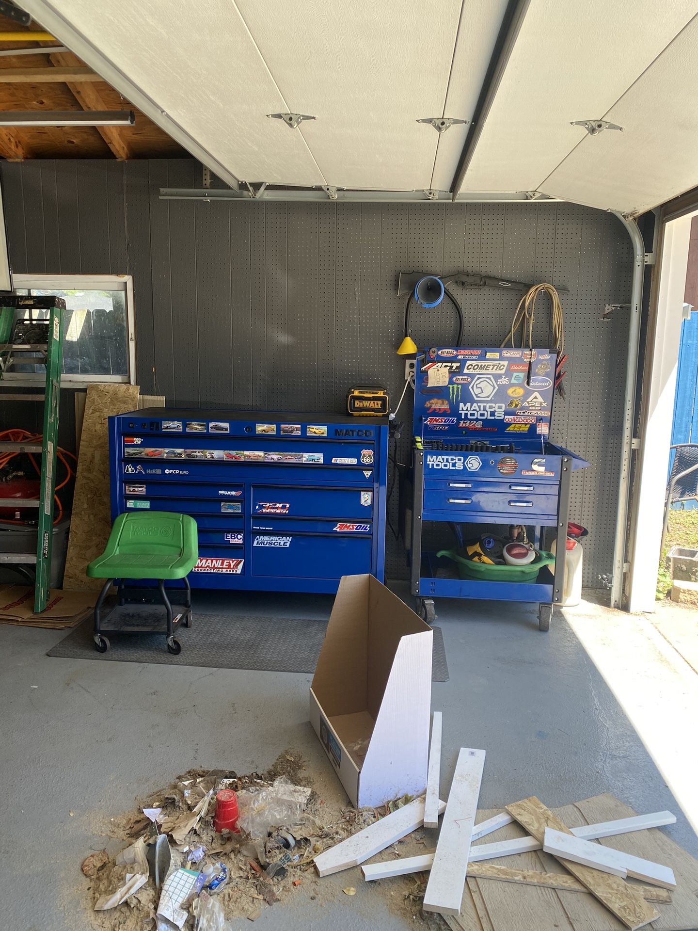 Matco Tool Box And Service Cart Bundle