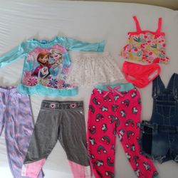 16 Pieces. Cloth for girl. Size 3 And 4. Ropa De Niña. Talla 4 Y Algunas Talla3