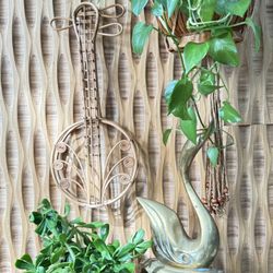 Vintage Wicker Rattan Bentwood Mandolin Guitar Display Decor Boho Cottage Music Vignette Wall String