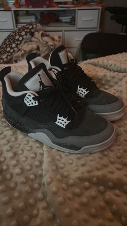 Air Jordan 4 Retro