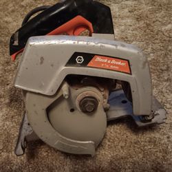 Working Circular Saw. No Blade