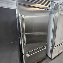 36" GE MONOGRAM BUILT IN BOTTOM FREEZER STAINLESS STEEL 