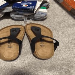 Experience Cozy Style with Brand-New Birkenstock Sandals! necessary themselves