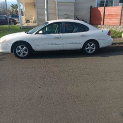2000 Ford  Taurus  SE