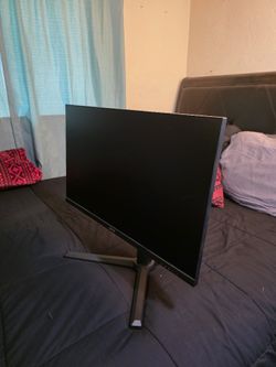 Crua 27 Inch Gaming Monitor 500hz