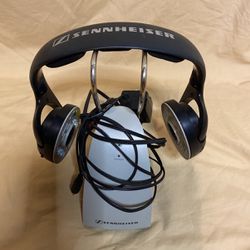 Senheiser Wireless Headphones With Charger Stand (Powers On And Charges)