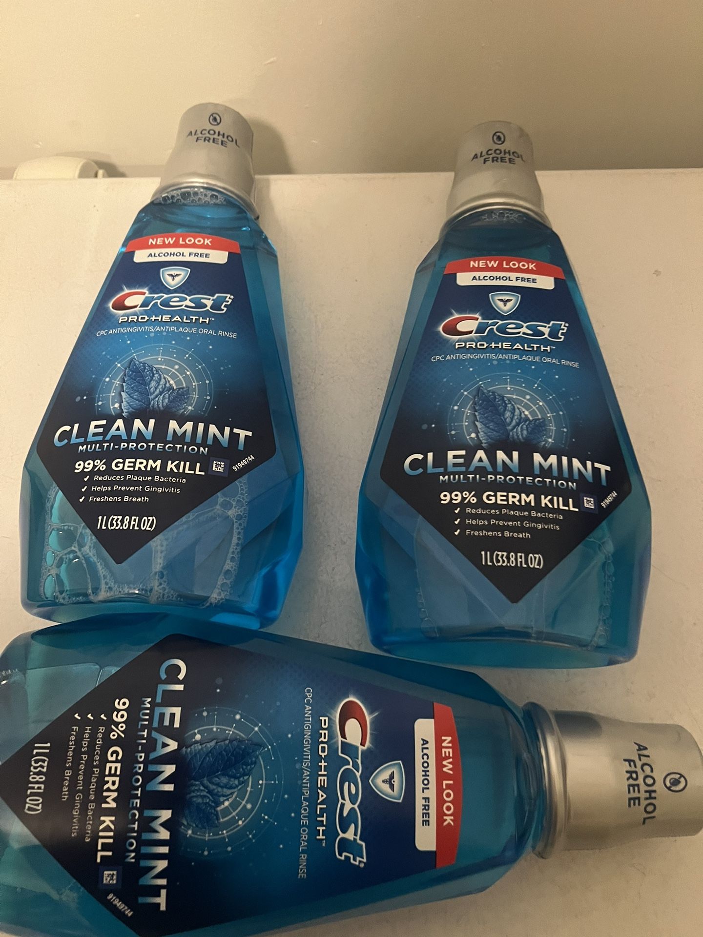 Crest 1 L Mouthwash 3/$10