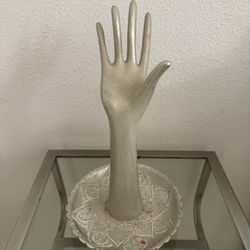 Decorative Ring Holder And Accessories 