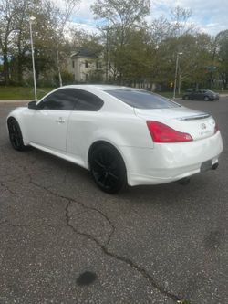 2011 Infiniti G37 Coupe