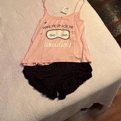 Wake Me Up For The Wedding - Pajama Set - New With Tags & In Bag - David’s Bridal - Large 