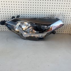 2014-2016 Toyota Corolla Headlight New