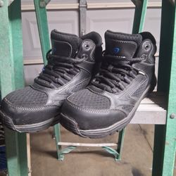 WOMENS STEEL TOE BOOTS