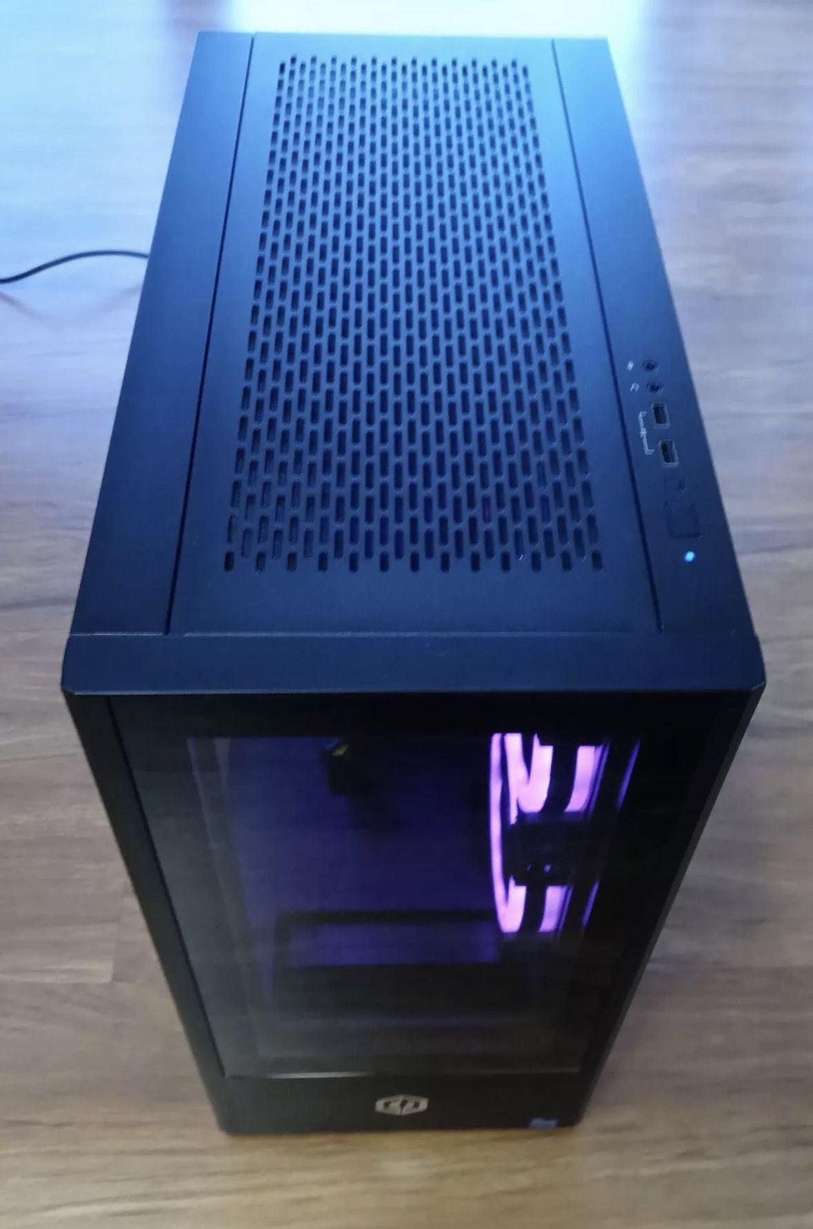 Full PC setup, everything included and in the description.
