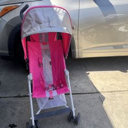 MACLAREN ENGLAND STROLLER