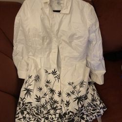 Jessica london white with black flowers trench coat/ Rain Jacket Size 16