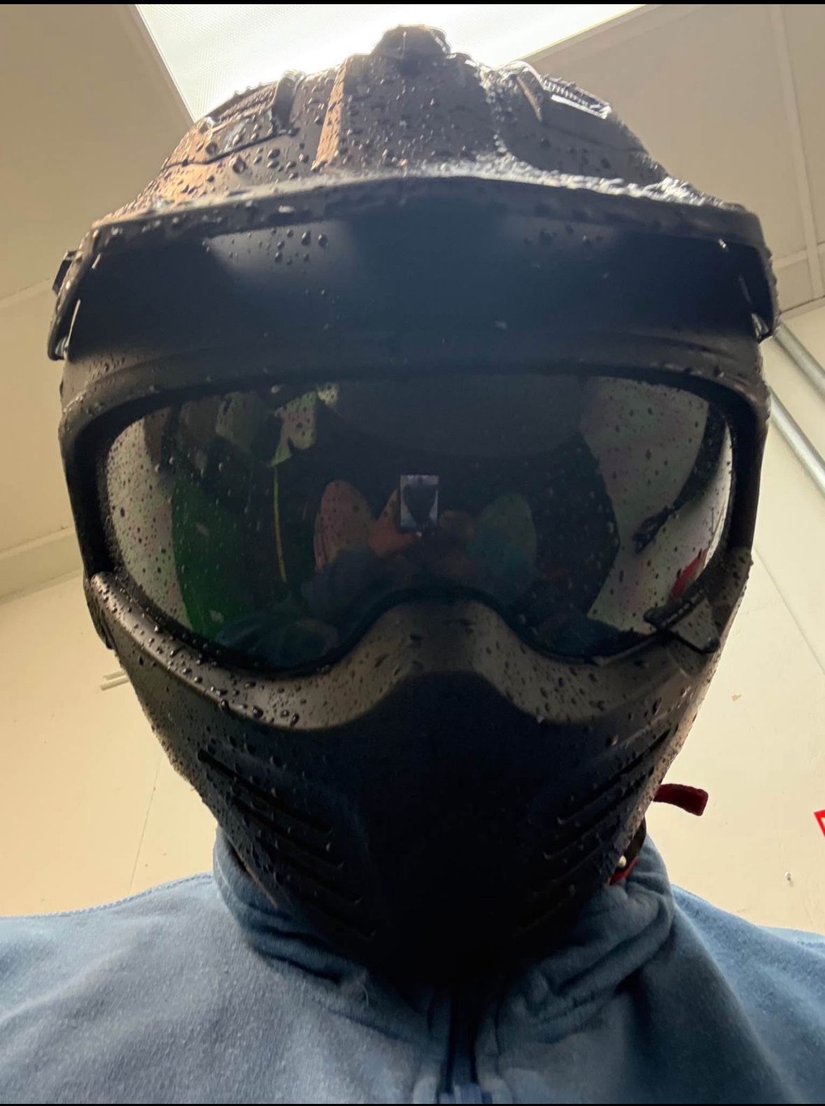 Helmet - SEND OFFERS