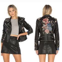 NEW WITH TAG Blank NYC Budding Romance Vegan Faux Leather Embroidered Rose Spiked Studded Moto Jacket Size XS