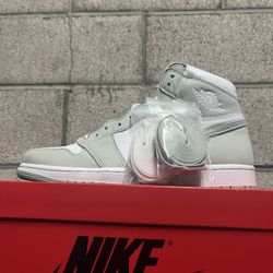 Nike Jordan 1 Seafoams 