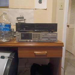Sony Reciever For Speakers With Pioneer Multi Play Compact Disc Player