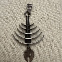 Vintage Taxco Silver Pendant