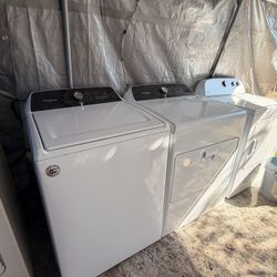 Whirlpool Washer & Dryer 