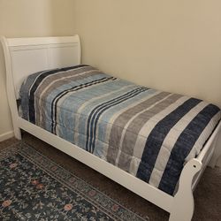 Twin Bed 