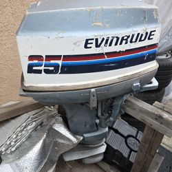 25hp EVINRUDE 25HP TILLER