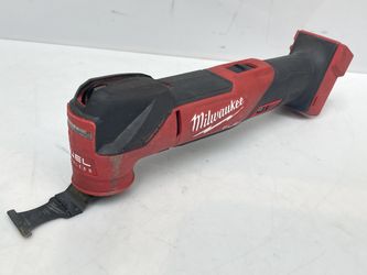 Milwaukee M18 oscillating multi-tool