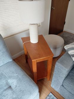 Oak end table