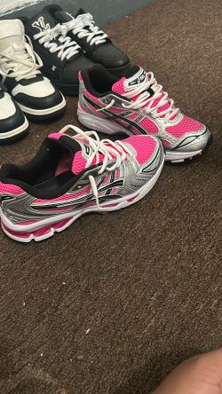 Pink ASIC Glo Kayano 14