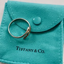 Vintage Jewelry.  Classic Tiffany  Peretti Design Sterling Snake Ring. Size 10. 