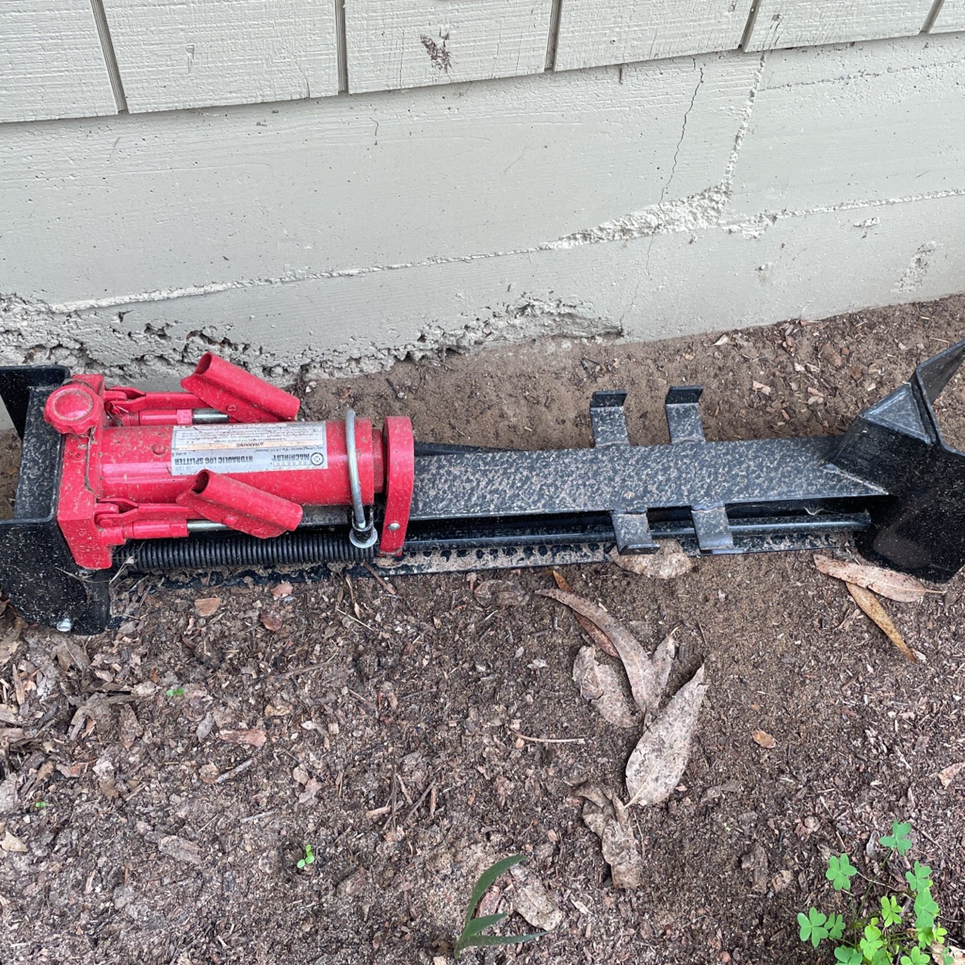 Log splitter