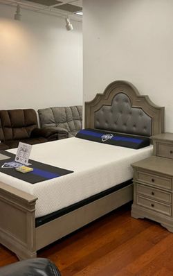 *Manager's Special!!!*---Floor Model Frisco Queen Bed/Nightstand Sets---Now $598!!!---Delivery/$10 Down Financing🤠