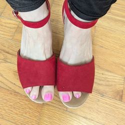 New Style & Co Woman's Size 8 Red Wedge Sandals 