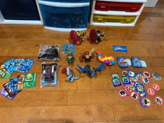 Skylanders Lot Wildfire Dark Trap & Gold Wildfire Trap Figures & McDonald’s Toys