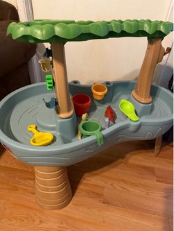 Water tanker for toddlers