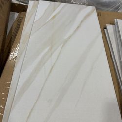 Porcelana 2800 pies disponibles