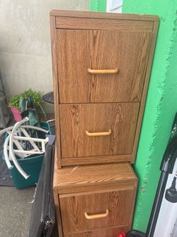 Filling cabinets