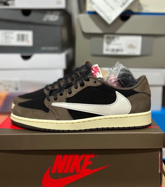 Air jordan 1s travis scott more colors available