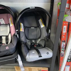 Baby Trend Car Seat - Silla Para Bebe 