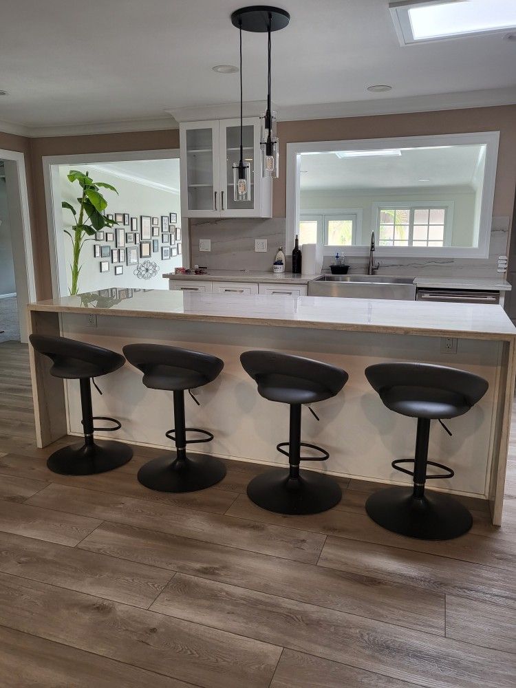 Bar Stool