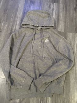 selling nike sweater hmu for details