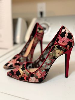 Size 6 Red Lace heels brand new Madison