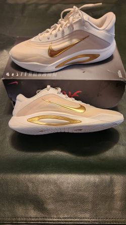 New Nike A'ONE Metallic Gold Size 13Mens/ 14.5 Womens