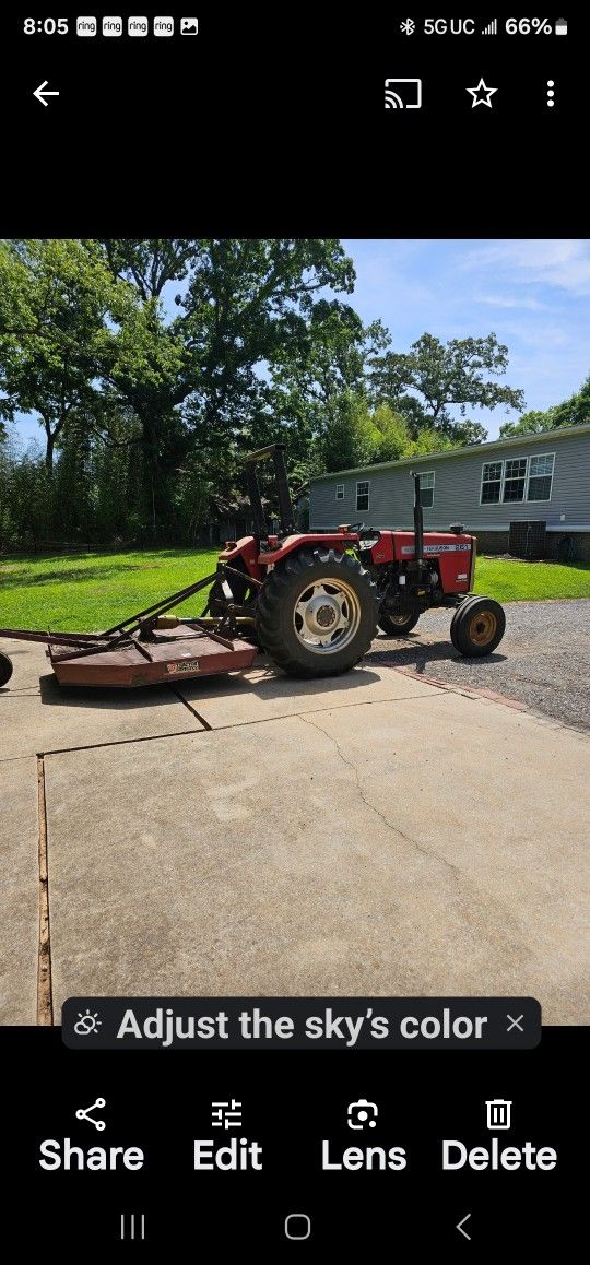 Tractor Massey Fergenson 261