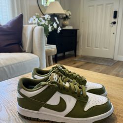 Nike Men's Dunk Low Shoes Size 7