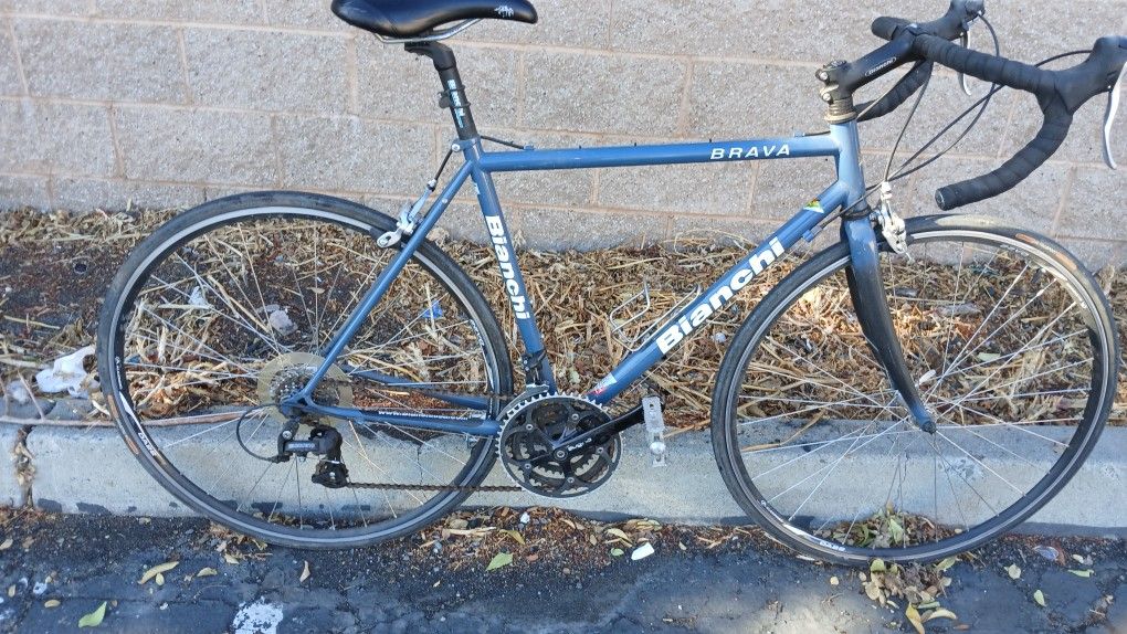 bianchi brava road bike 2006 Vintage Steel Bike, 52cm Small/Medium Cycle & Coffee Bianchi Brava Road Bike user