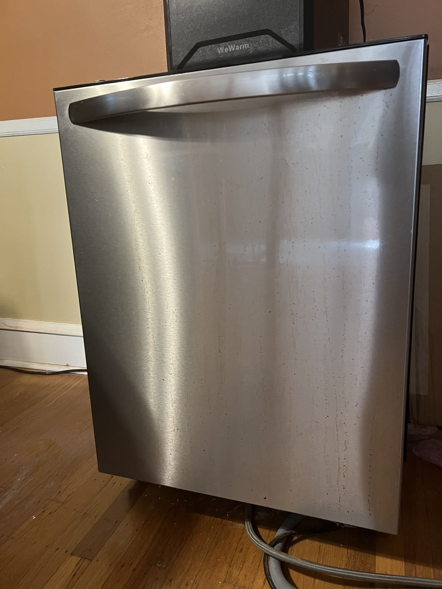 Frigidaire Dishwasher