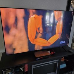 Samsung 65" Smart TV